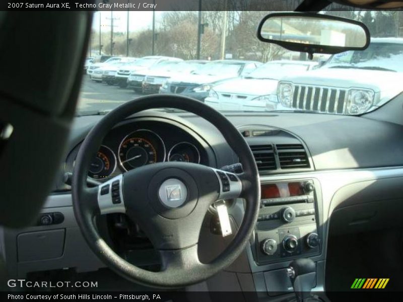 Techno Gray Metallic / Gray 2007 Saturn Aura XE