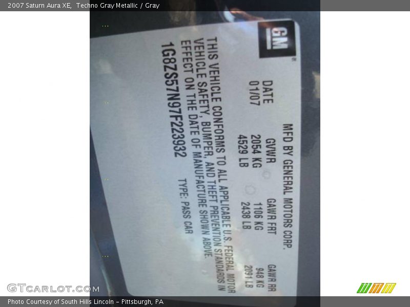 Techno Gray Metallic / Gray 2007 Saturn Aura XE
