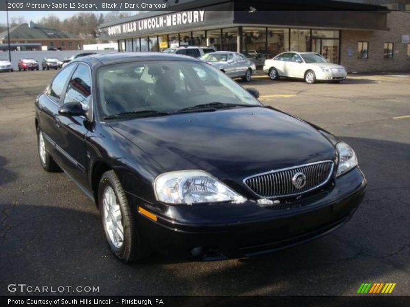 Black / Dark Charcoal 2005 Mercury Sable LS Sedan