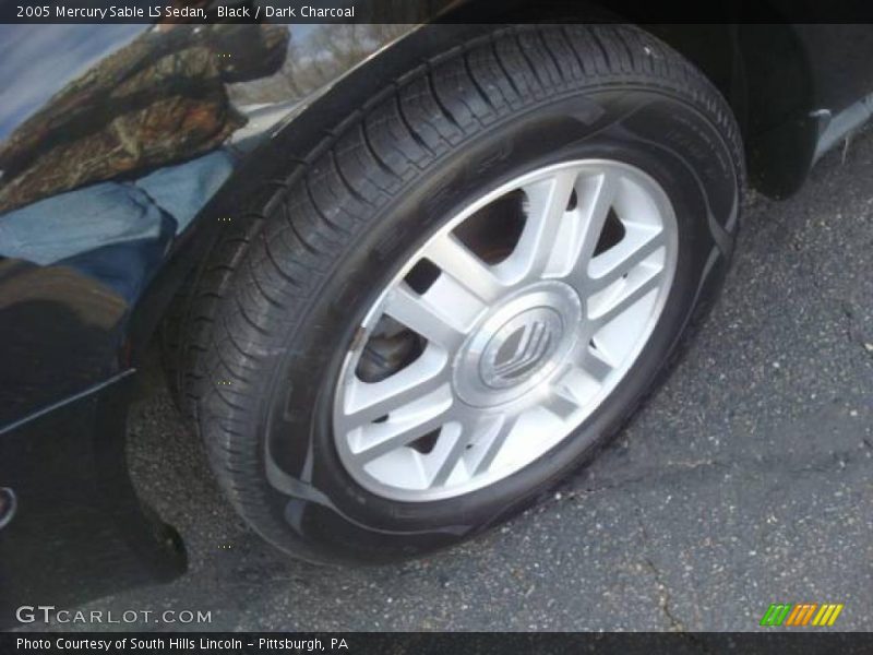 Black / Dark Charcoal 2005 Mercury Sable LS Sedan
