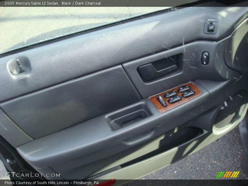 Black / Dark Charcoal 2005 Mercury Sable LS Sedan