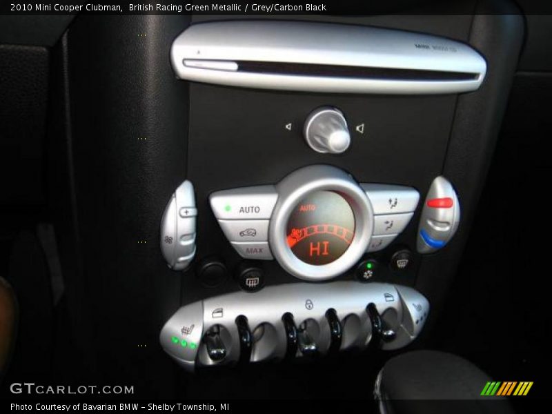 British Racing Green Metallic / Grey/Carbon Black 2010 Mini Cooper Clubman