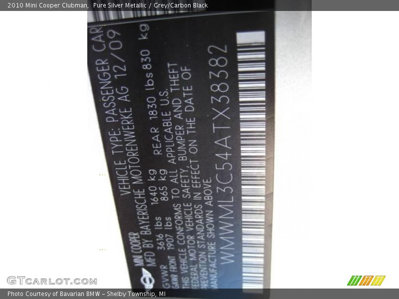 Pure Silver Metallic / Grey/Carbon Black 2010 Mini Cooper Clubman