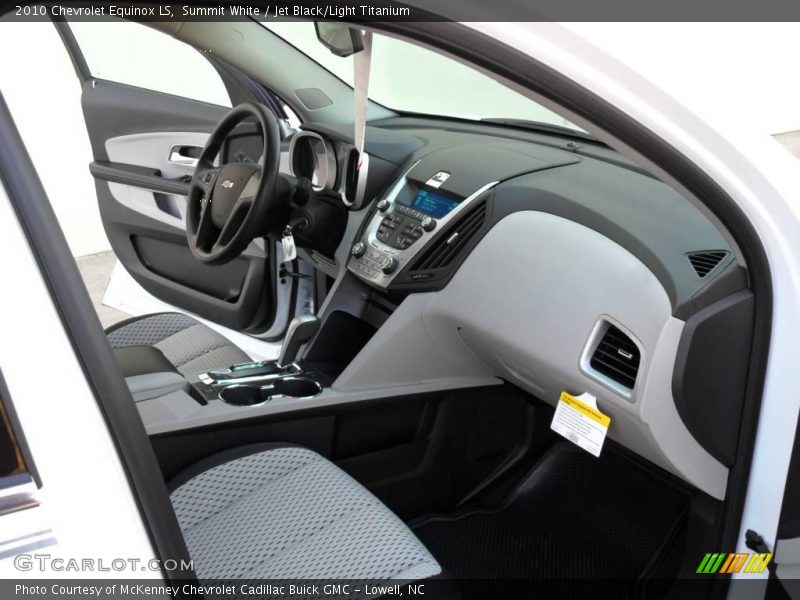 Summit White / Jet Black/Light Titanium 2010 Chevrolet Equinox LS