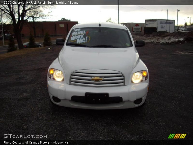 Summit White / Ebony 2009 Chevrolet HHR LS Panel