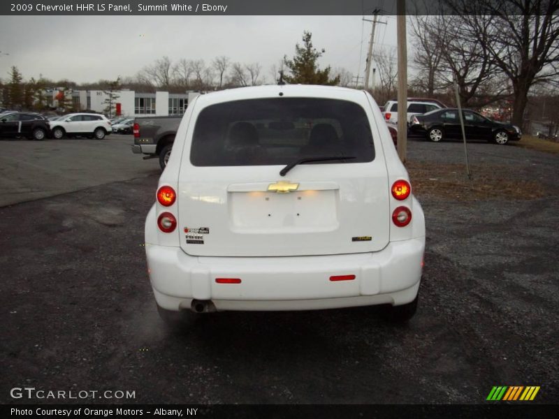 Summit White / Ebony 2009 Chevrolet HHR LS Panel