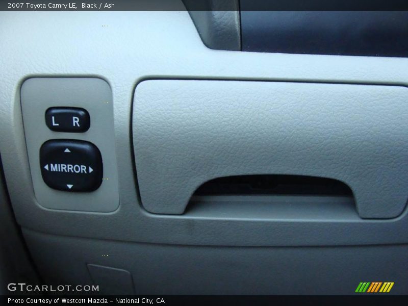Black / Ash 2007 Toyota Camry LE