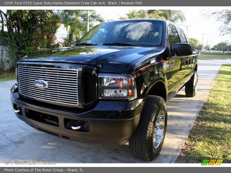 Black / Medium Flint 2005 Ford F250 Super Duty Harley Davidson Crew Cab 4x4