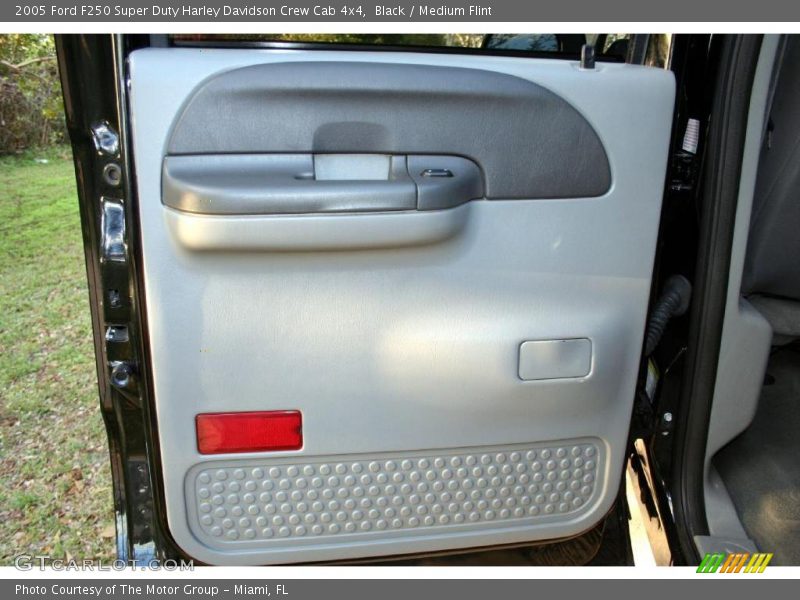 Black / Medium Flint 2005 Ford F250 Super Duty Harley Davidson Crew Cab 4x4