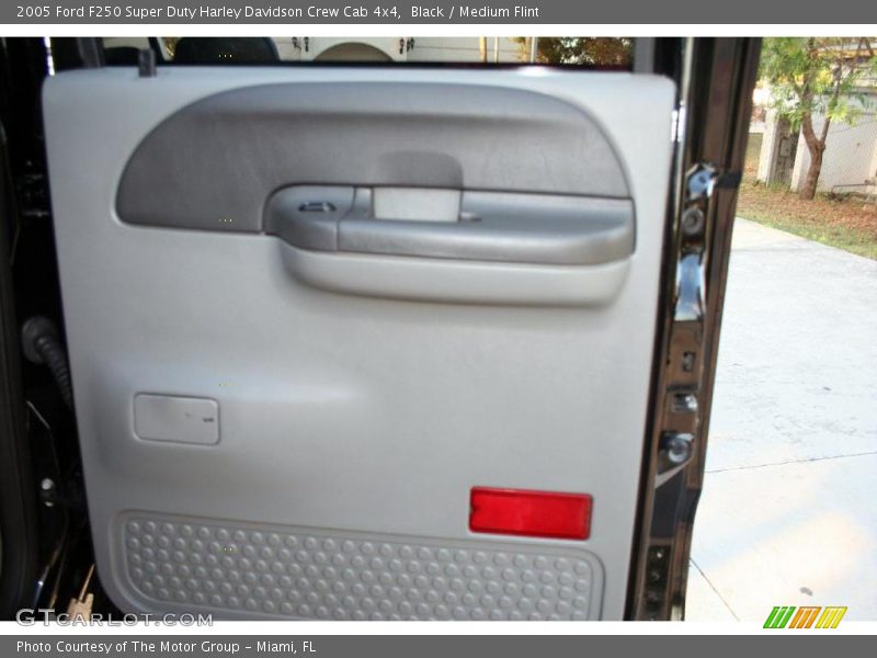 Black / Medium Flint 2005 Ford F250 Super Duty Harley Davidson Crew Cab 4x4