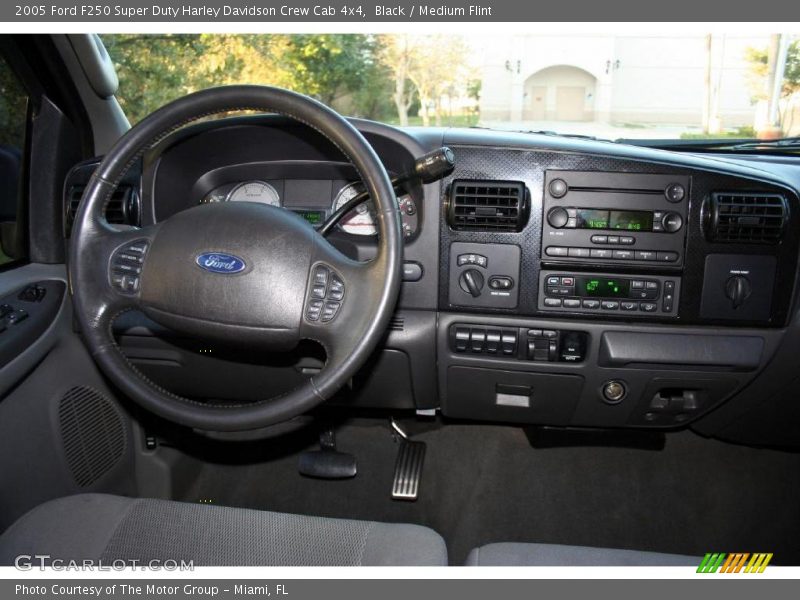 Black / Medium Flint 2005 Ford F250 Super Duty Harley Davidson Crew Cab 4x4