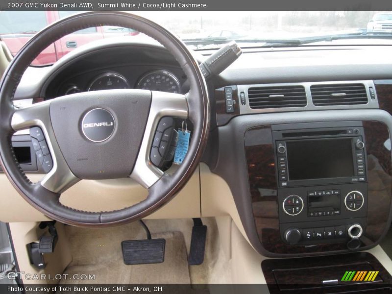 Summit White / Cocoa/Light Cashmere 2007 GMC Yukon Denali AWD