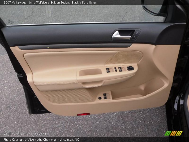 Black / Pure Beige 2007 Volkswagen Jetta Wolfsburg Edition Sedan
