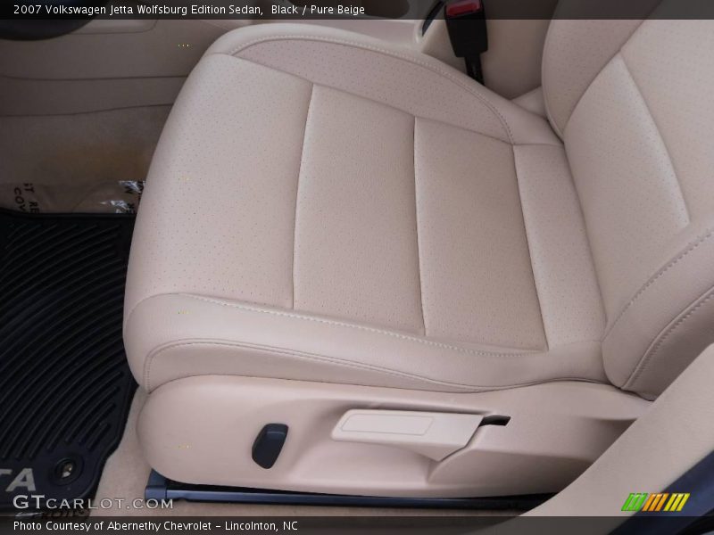 Black / Pure Beige 2007 Volkswagen Jetta Wolfsburg Edition Sedan