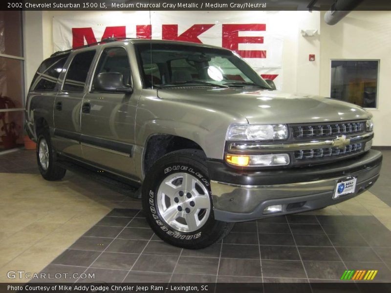 Medium Charcoal Gray Metallic / Medium Gray/Neutral 2002 Chevrolet Suburban 1500 LS