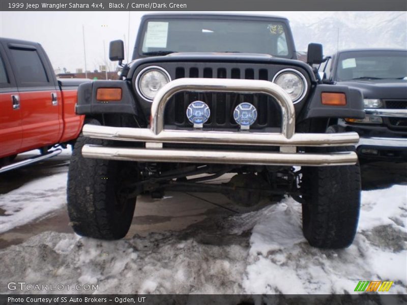 Black / Camel/Dark Green 1999 Jeep Wrangler Sahara 4x4