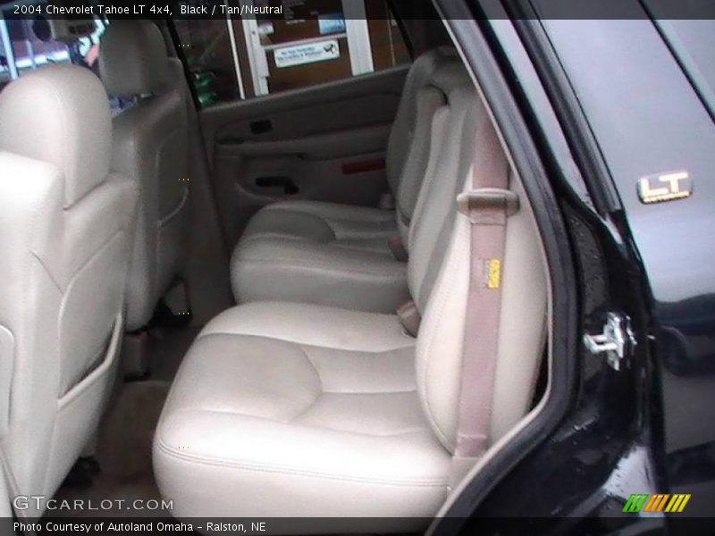 Black / Tan/Neutral 2004 Chevrolet Tahoe LT 4x4