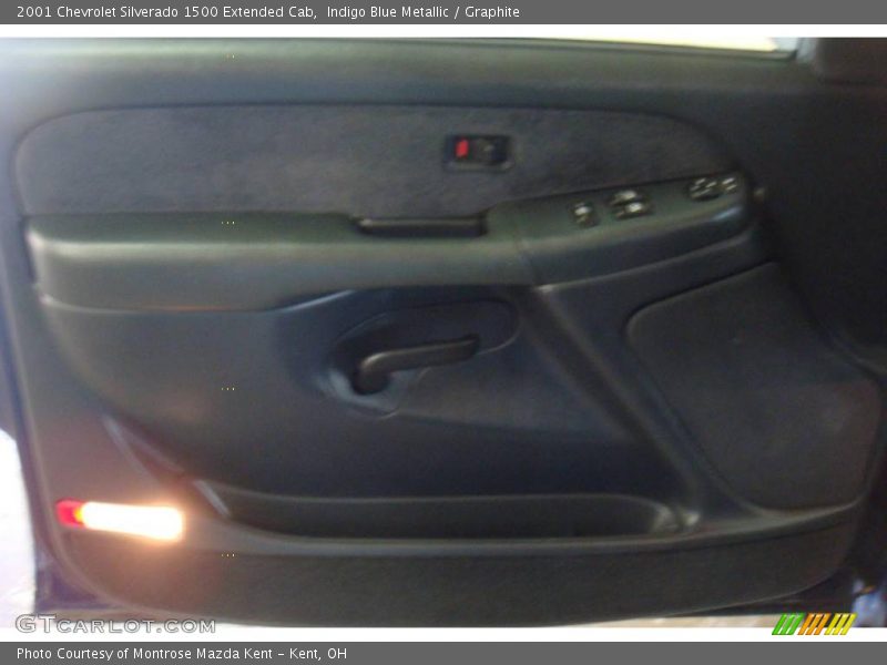 Indigo Blue Metallic / Graphite 2001 Chevrolet Silverado 1500 Extended Cab