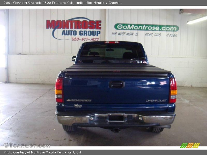 Indigo Blue Metallic / Graphite 2001 Chevrolet Silverado 1500 Extended Cab