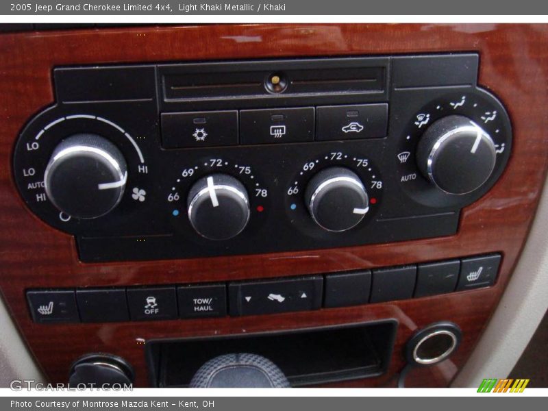 Light Khaki Metallic / Khaki 2005 Jeep Grand Cherokee Limited 4x4