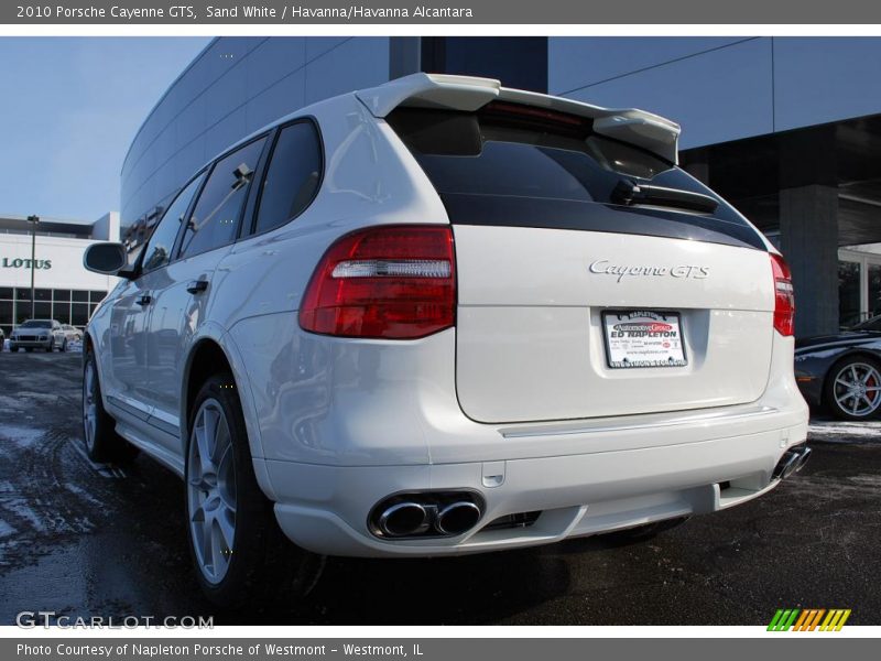 Sand White / Havanna/Havanna Alcantara 2010 Porsche Cayenne GTS