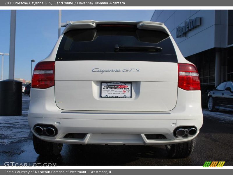 Sand White / Havanna/Havanna Alcantara 2010 Porsche Cayenne GTS