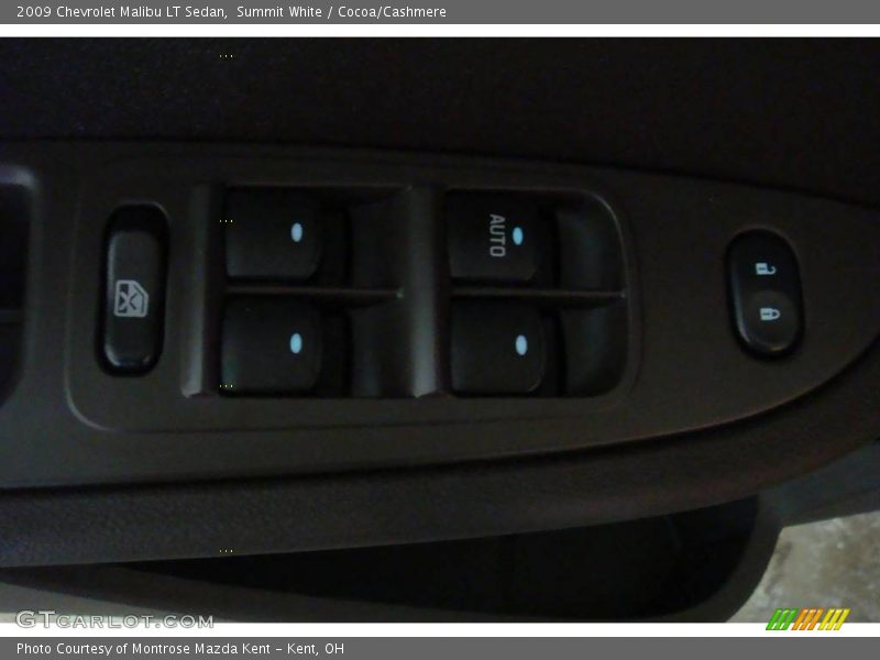 Summit White / Cocoa/Cashmere 2009 Chevrolet Malibu LT Sedan