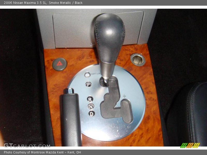 Smoke Metallic / Black 2006 Nissan Maxima 3.5 SL