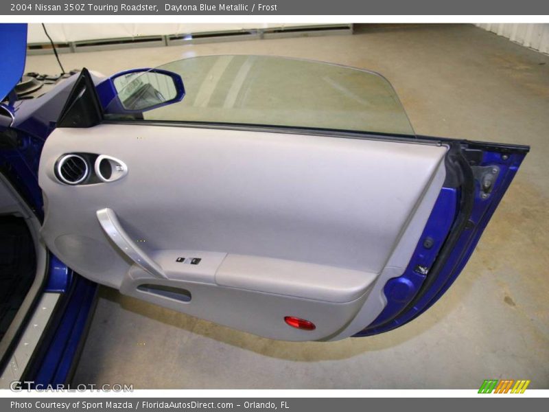 Daytona Blue Metallic / Frost 2004 Nissan 350Z Touring Roadster