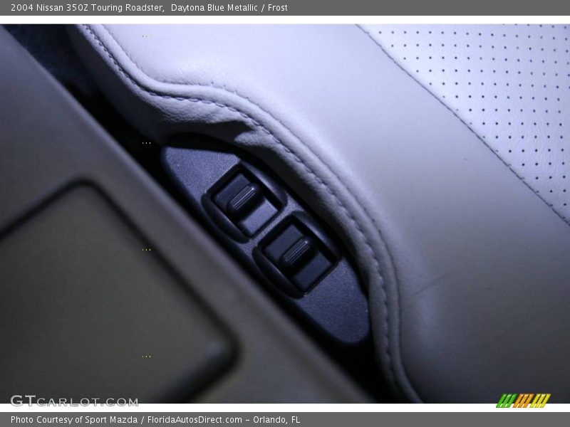 Daytona Blue Metallic / Frost 2004 Nissan 350Z Touring Roadster