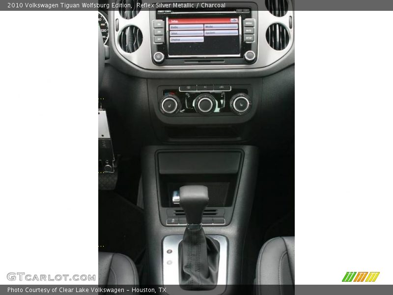 Reflex Silver Metallic / Charcoal 2010 Volkswagen Tiguan Wolfsburg Edition