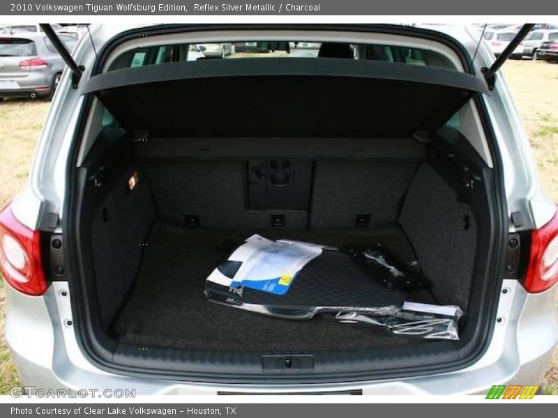 Reflex Silver Metallic / Charcoal 2010 Volkswagen Tiguan Wolfsburg Edition