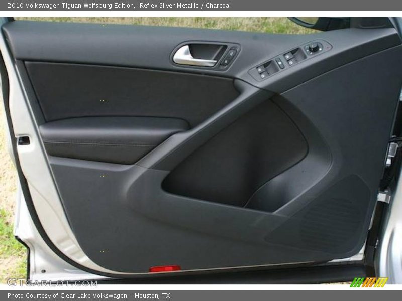 Reflex Silver Metallic / Charcoal 2010 Volkswagen Tiguan Wolfsburg Edition