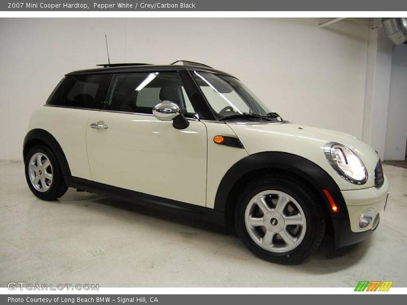 Pepper White / Grey/Carbon Black 2007 Mini Cooper Hardtop
