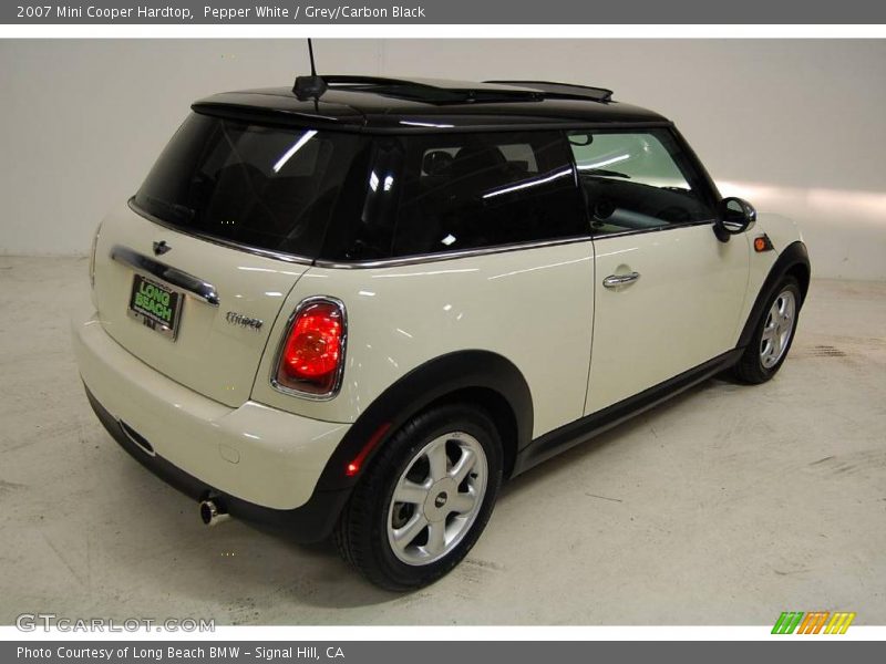 Pepper White / Grey/Carbon Black 2007 Mini Cooper Hardtop