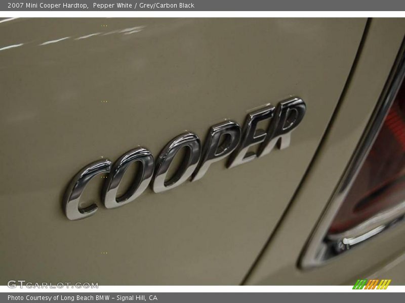 Pepper White / Grey/Carbon Black 2007 Mini Cooper Hardtop