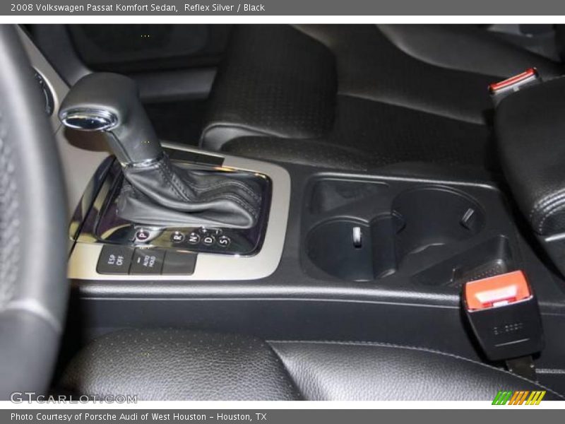 Reflex Silver / Black 2008 Volkswagen Passat Komfort Sedan