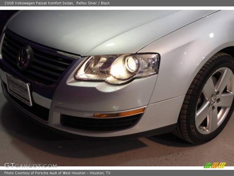 Reflex Silver / Black 2008 Volkswagen Passat Komfort Sedan