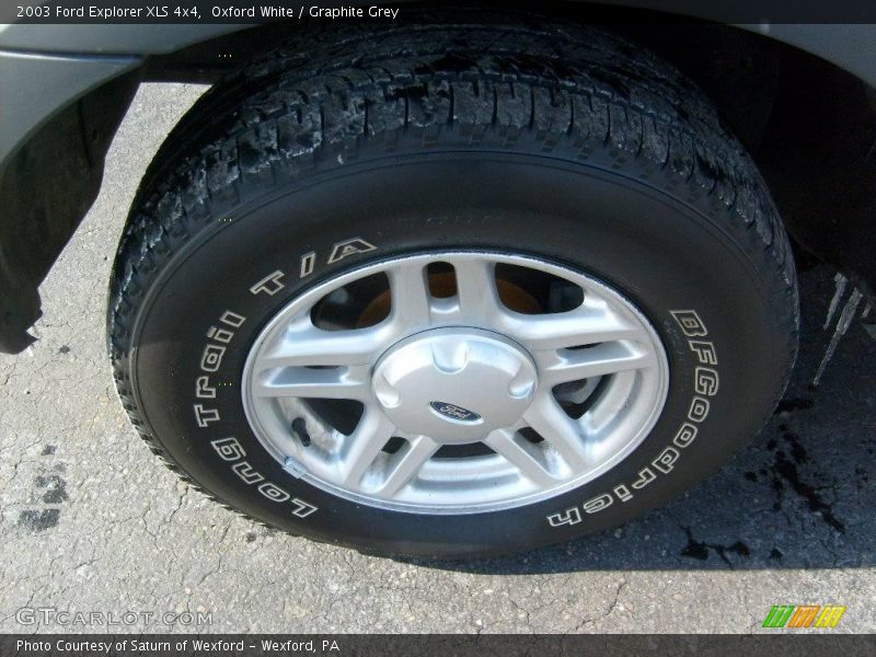 Oxford White / Graphite Grey 2003 Ford Explorer XLS 4x4