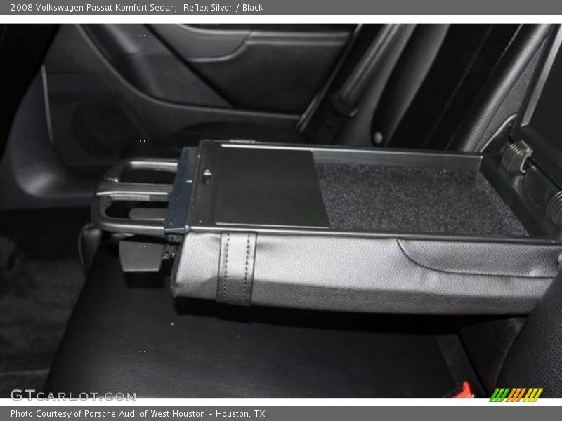 Reflex Silver / Black 2008 Volkswagen Passat Komfort Sedan