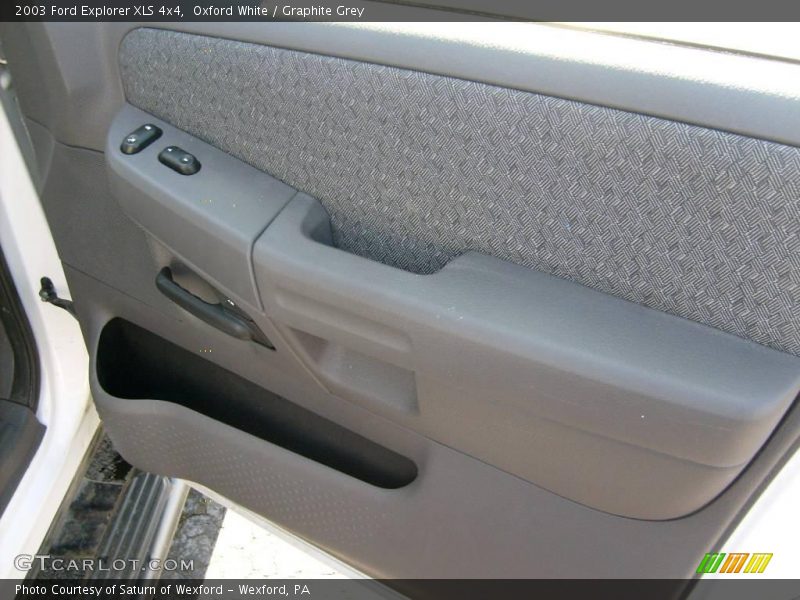 Oxford White / Graphite Grey 2003 Ford Explorer XLS 4x4