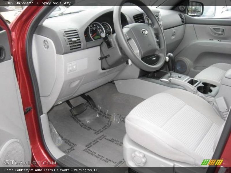 Spicy Red / Gray 2009 Kia Sorento LX