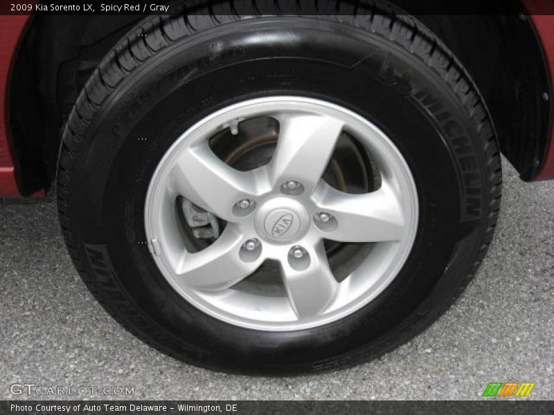 Spicy Red / Gray 2009 Kia Sorento LX
