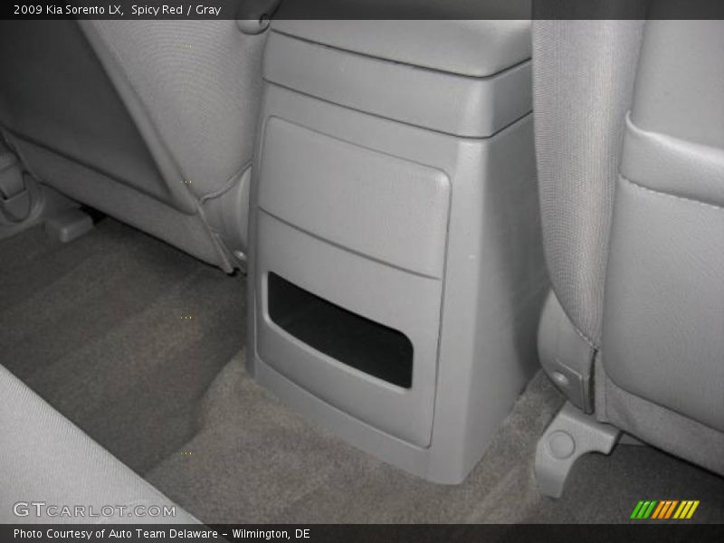 Spicy Red / Gray 2009 Kia Sorento LX