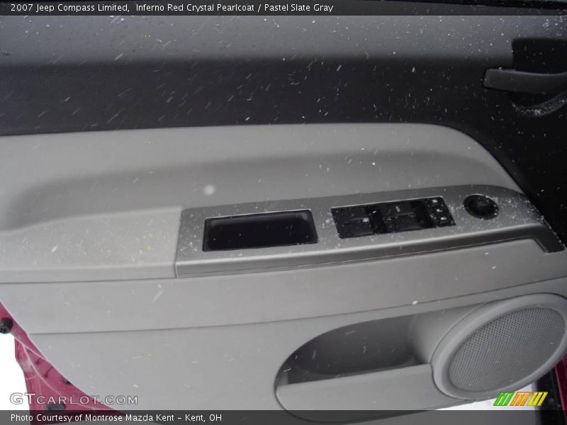 Inferno Red Crystal Pearlcoat / Pastel Slate Gray 2007 Jeep Compass Limited
