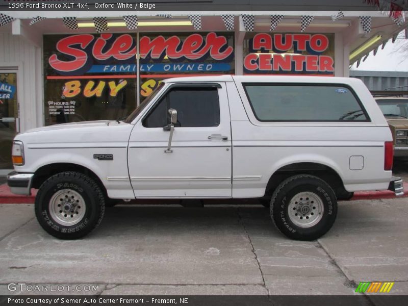 Oxford White / Beige 1996 Ford Bronco XLT 4x4