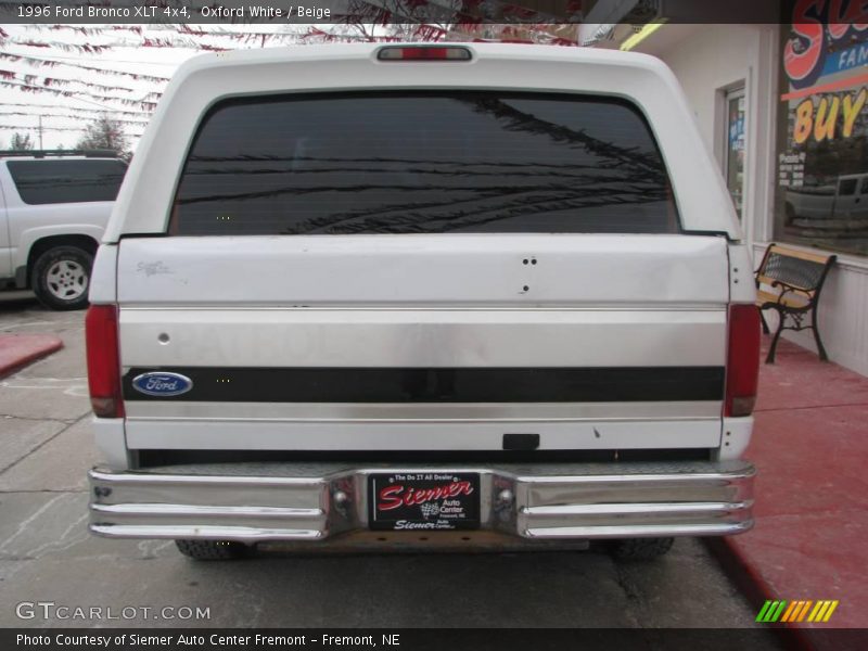 Oxford White / Beige 1996 Ford Bronco XLT 4x4