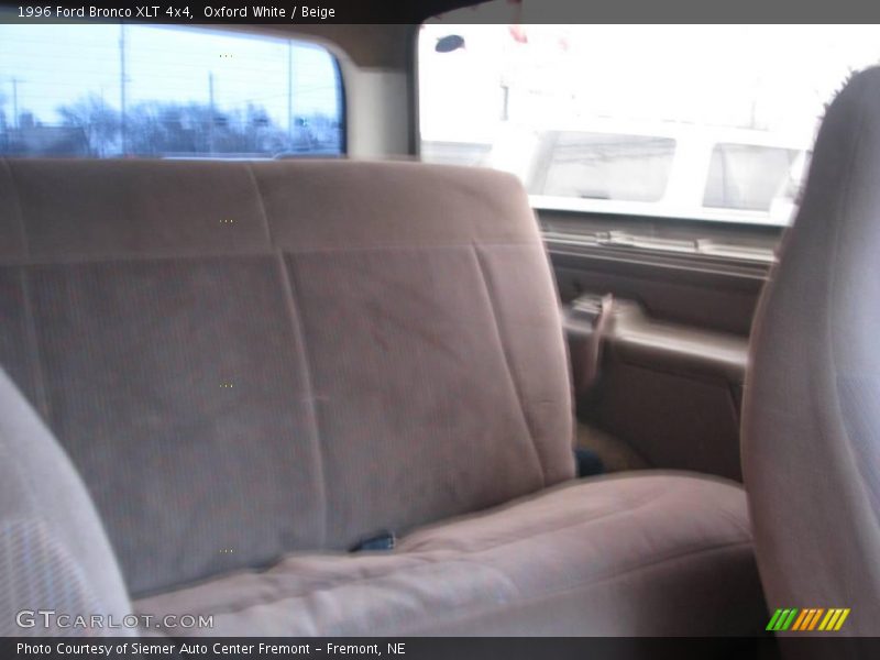 Oxford White / Beige 1996 Ford Bronco XLT 4x4