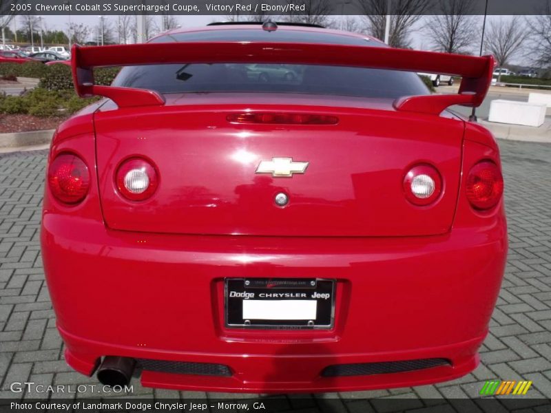 Victory Red / Ebony/Red 2005 Chevrolet Cobalt SS Supercharged Coupe