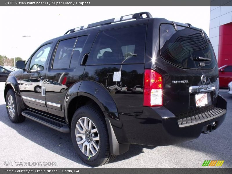 Super Black / Graphite 2010 Nissan Pathfinder LE